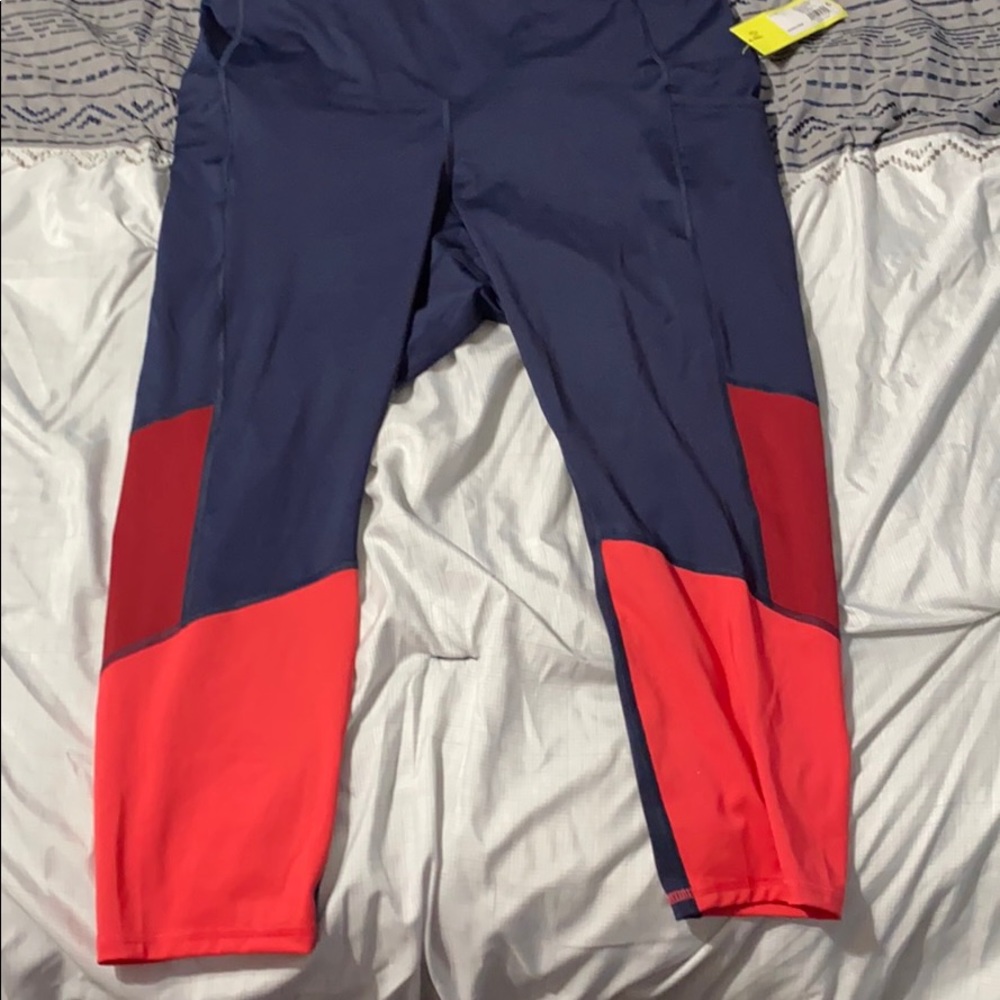 Multi color leggings.